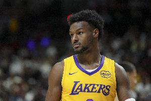 PG电子官方网站-夏联得分新高！布朗尼13中8拿下18分3板5助&amp;8失误 上半场0分